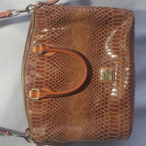 Dooney & Bourke brown snake skin‎ purse. - Picture 1 of 8